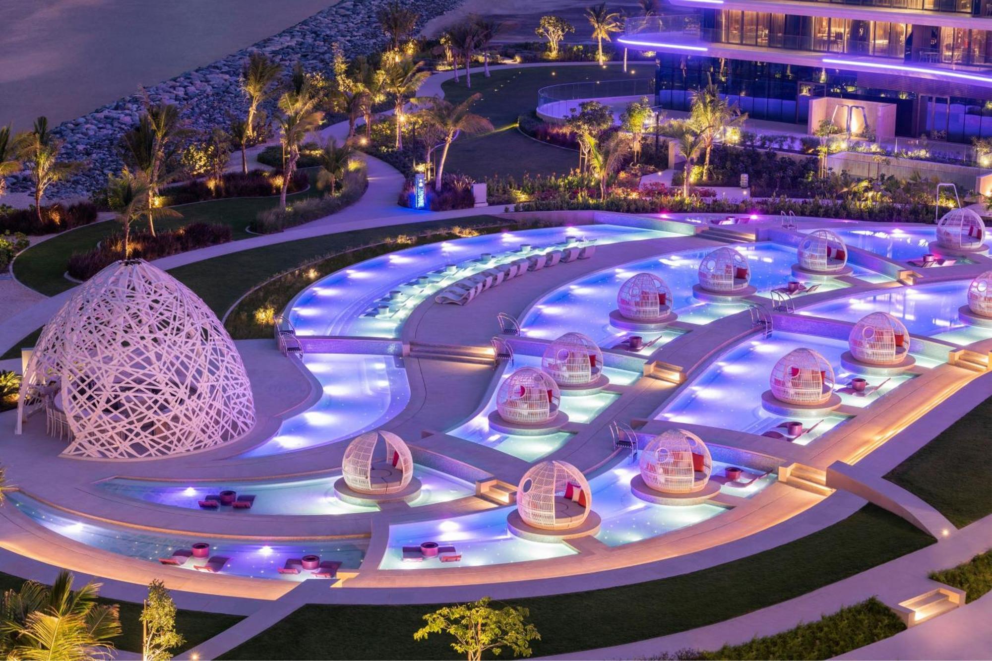 Resort W - The Palm 5*